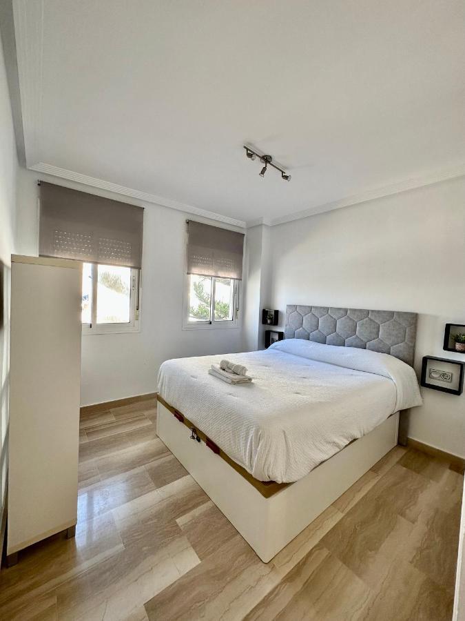 Eslora Candor Apartment By Cadiz4Rentals โรตา ภายนอก รูปภาพ